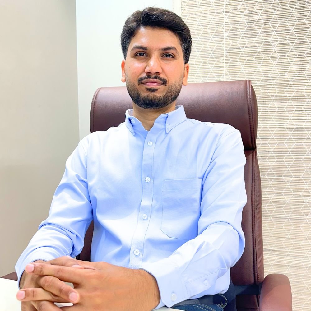 Dr. Divakar Kumar